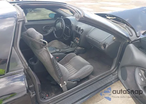 1998 Pontiac Firebird z USA, uszkodzony, nr VIN 2G2FS22K0W2232091